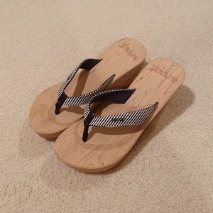 Reef Wedge flip flops